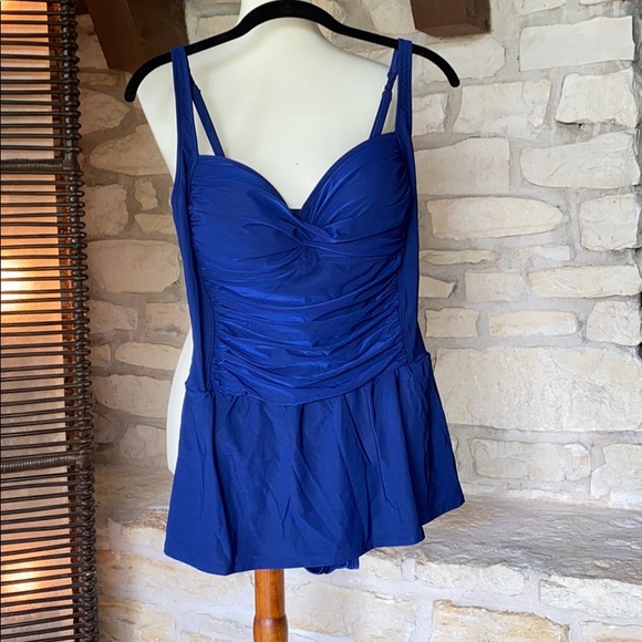 La Blanca Other - La Blanca One piece Bathing Suit La Blanca Other - La Blanca One piece Bathing Suit